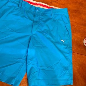 PUMA Men’s golf shorts Sport lifestyle sz 38 waist